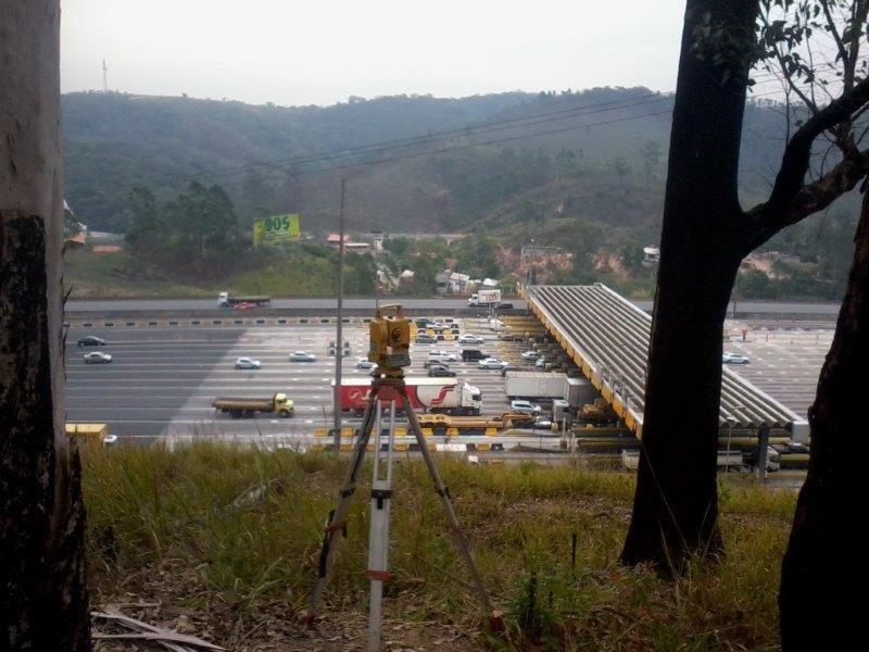 Serviço de levantamento planialtimétrico